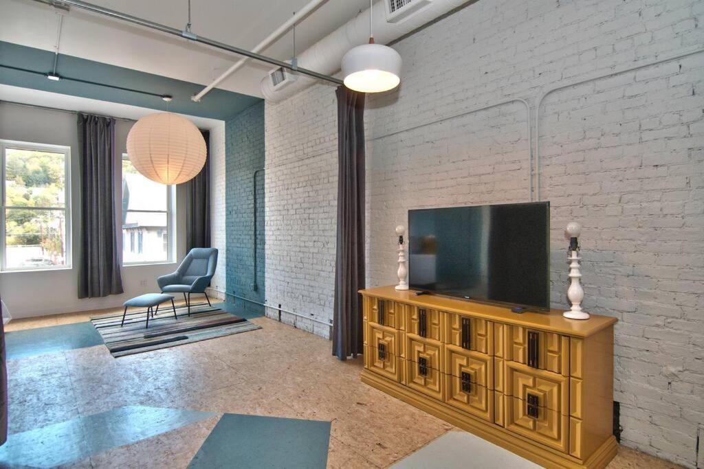 Wonder -loft A2 Honesdale